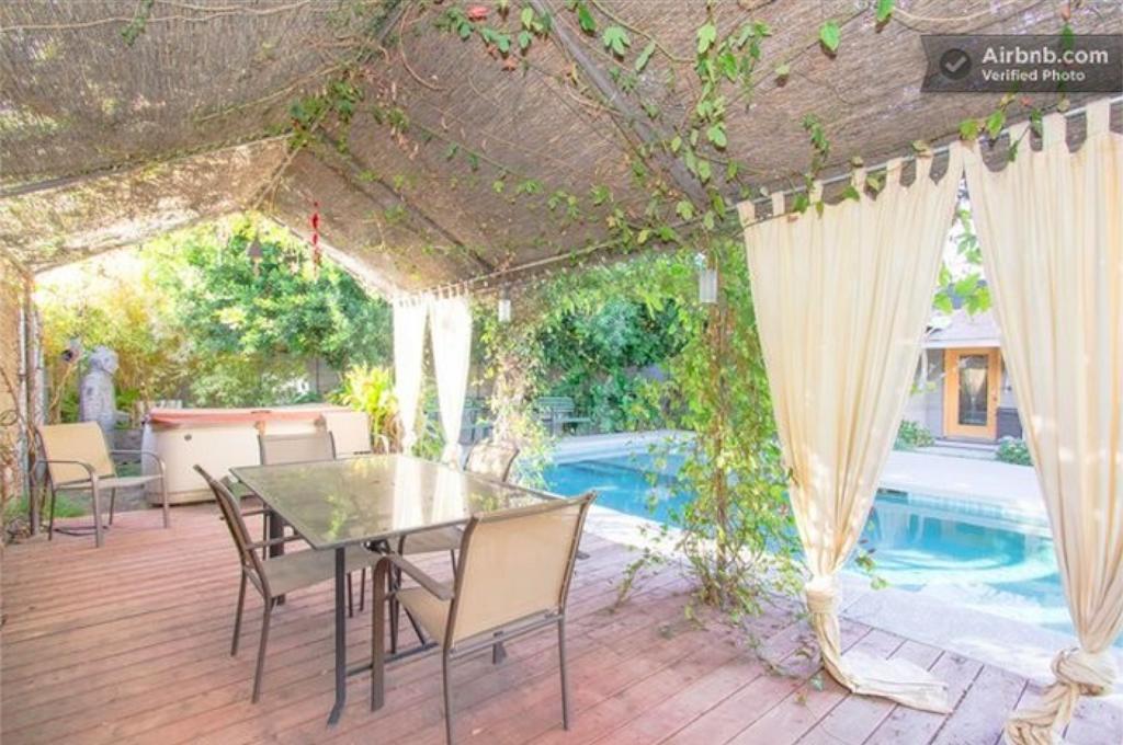 Zenyard Guest House 凤凰城 外观 照片