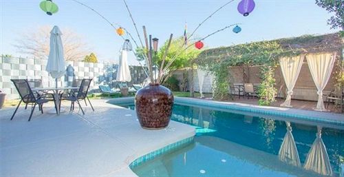 Zenyard Guest House 凤凰城 外观 照片